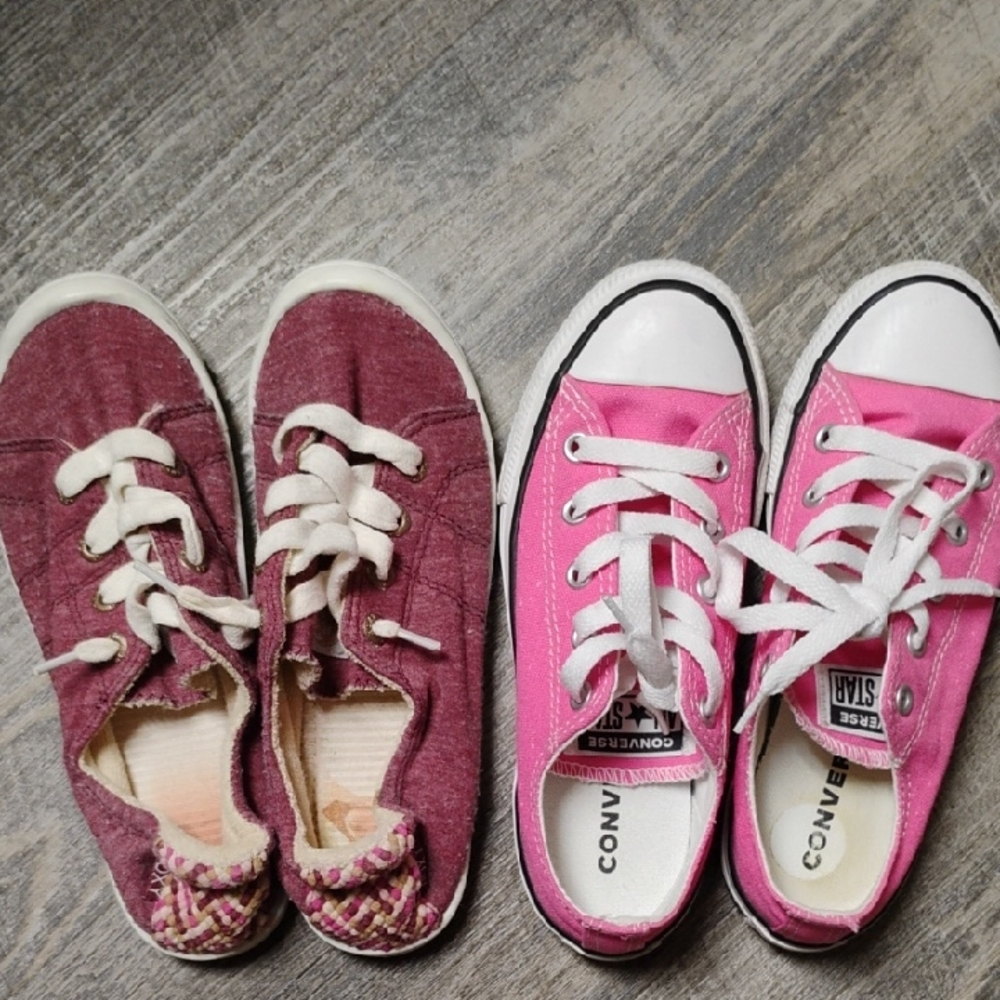 Converse Kids Sneakers in Pink and Burgundy
